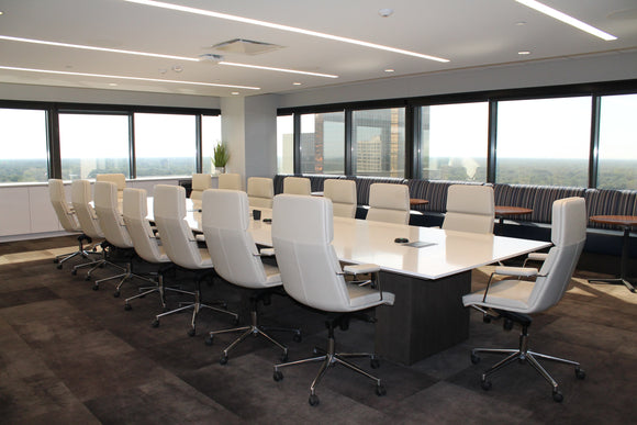 The Pros & Cons of 5 Conference Room Setup Styles
