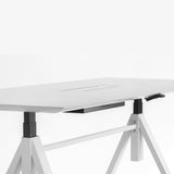 Arki-Table Adjustable by PEDRALI
