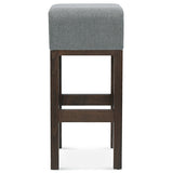 Quinton Stool